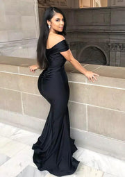 Mermaid Off Shoulder V-neck Sleeveless Pleated Sweep Train Jersey Prom Dress